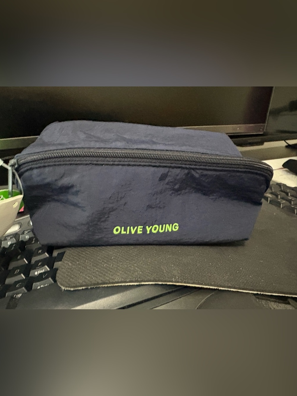 Olive Young Daily Beauty Organizer navy blue green liner nylon 6.75 x 4 in new